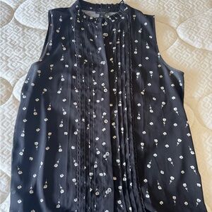 Ann Taylor Pleated Front Floral Blouse US M